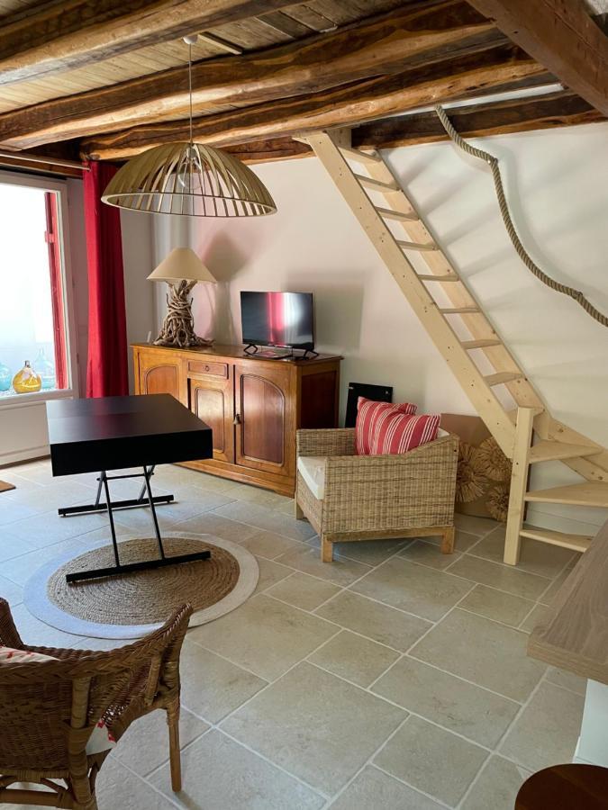 La Meffrais 1741 Bed & Breakfast Dinan Exterior foto