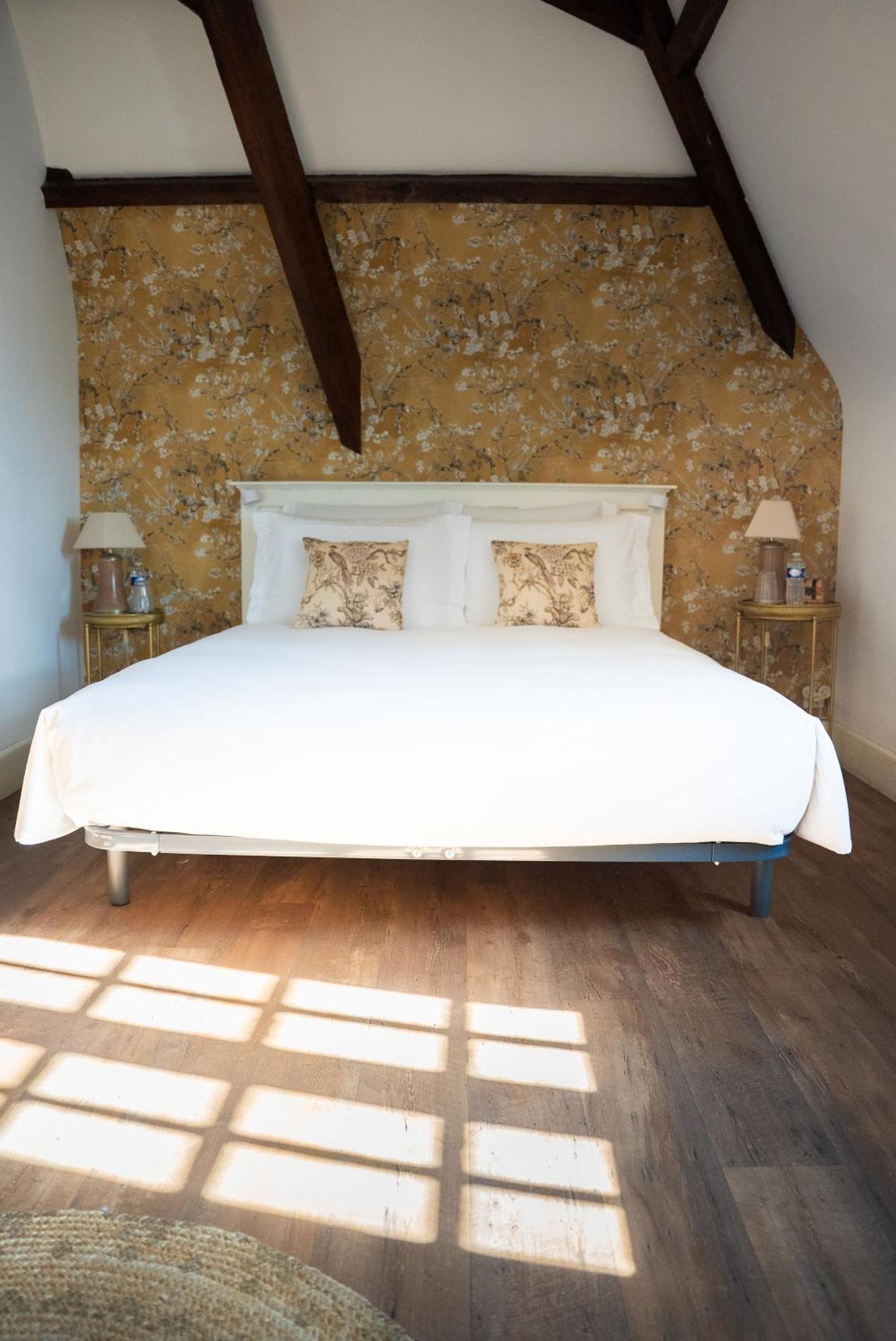 La Meffrais 1741 Bed & Breakfast Dinan Exterior foto
